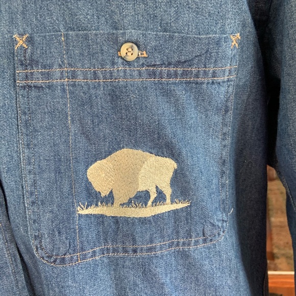 Canadian Outdoors Denim Bison Shirt - Picture 2 of 11